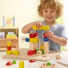 Table area woodColorful building blocks